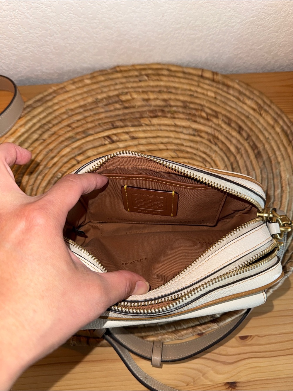 Coach Cream Pebbled Leather Crossbody with Gold Hardware - Picture 7 of 13